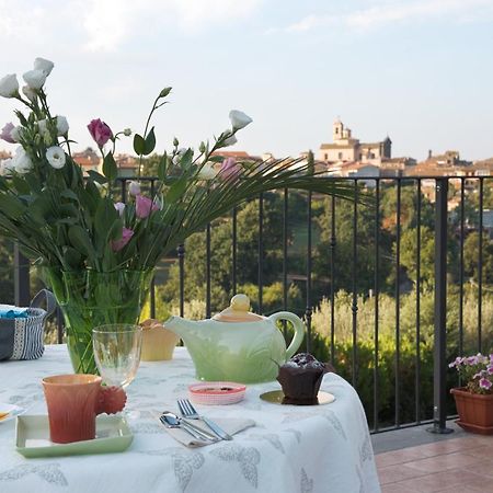 Le Terrazze Di Casa Bonelli Bed & Breakfast Vetralla Ngoại thất bức ảnh